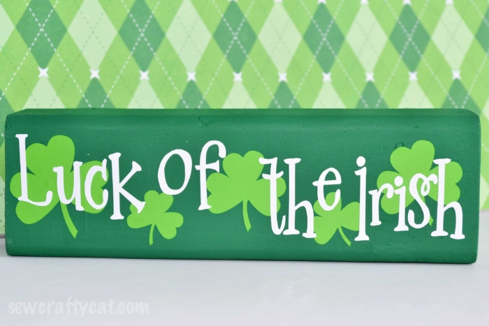 A simple project to make with your Silhouette Cameo; learn how to layer vinyl to create this fun St. Patrick's Day wood block.