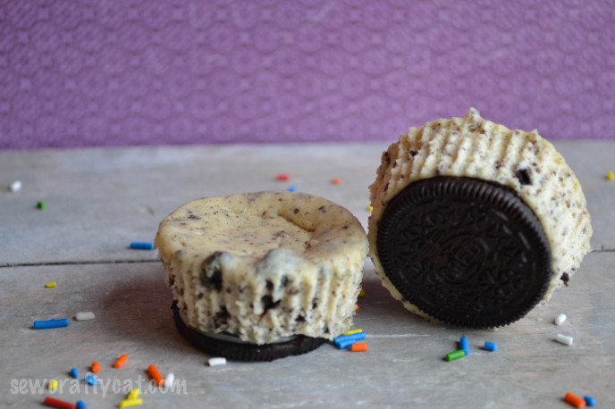 CookiesandCreamCupcakes-5