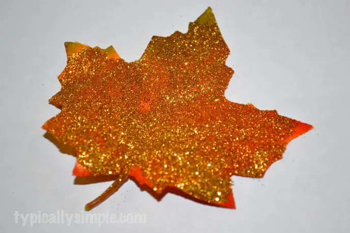 GlitterLeaves-2