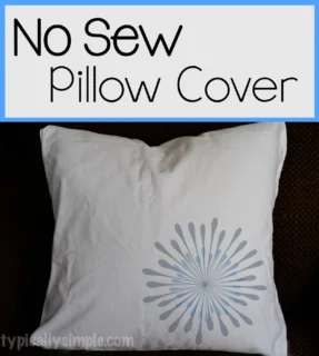 With some safety pins and a pillow case, make this no sew throw pillow cover!
