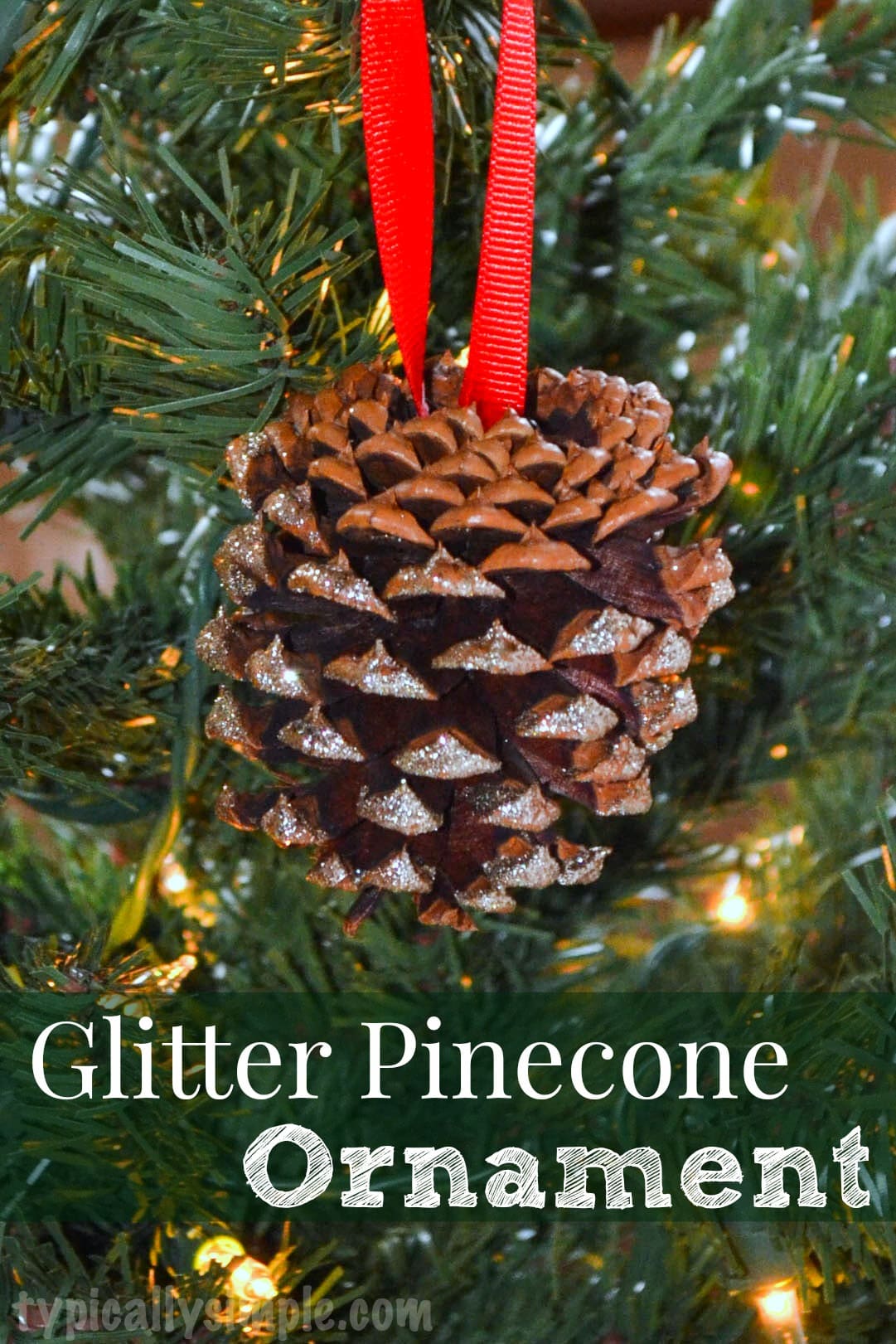 A simple way to add a little sparkle to your Christmas tree! And use cinnamon scented pinecones for a festive scent!