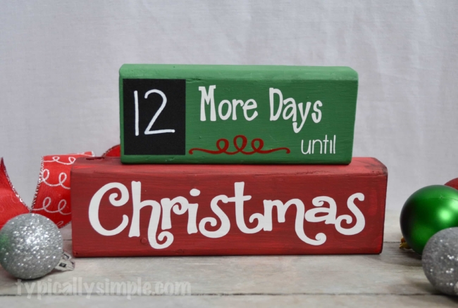 A great project to make with your Silhouette Cameo! Using wood blocks and vinyl, create this Christmas Countdown complete with a chalkboard for the numbers!
