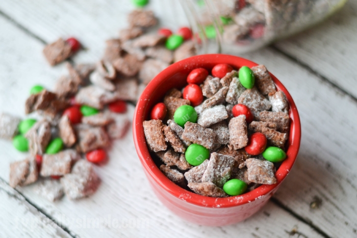 Christmas Muddy Buddy Recipe-9