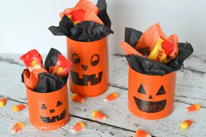 tin-can-pumpkins-7