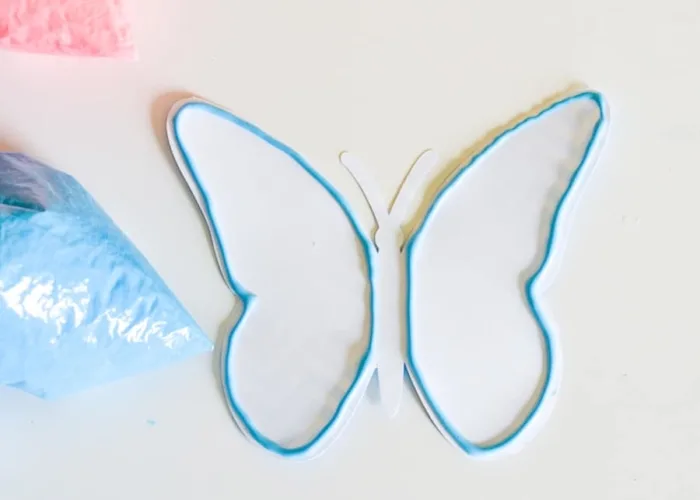 How to Make Homemade Puffy Paint - Typically Simple