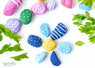 Get creative with this painted rock art project - a perfect craft for camping, at the cabin, or just in the backyard!