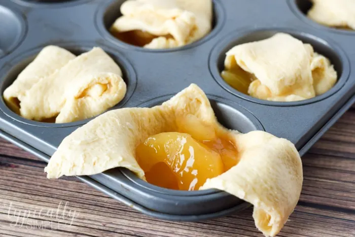 baked apple pie bites