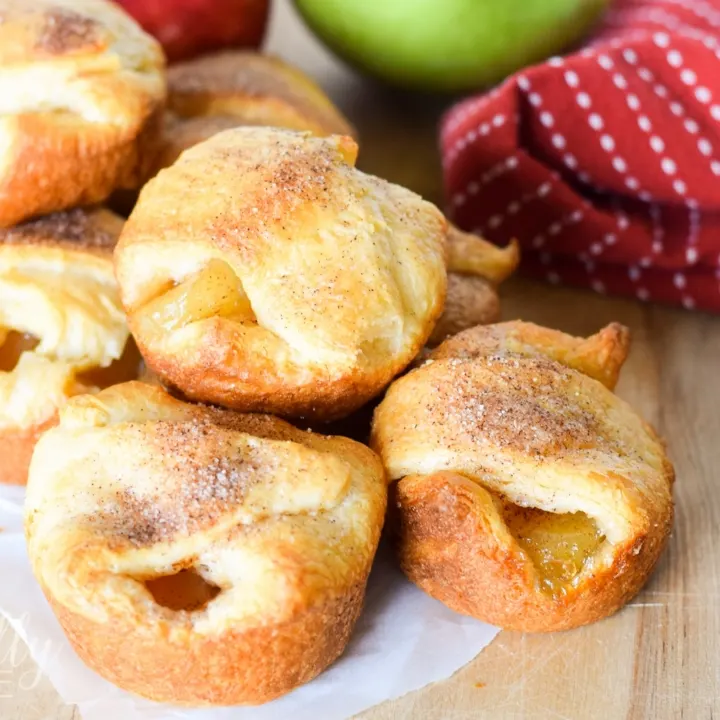 mini apple pie bites