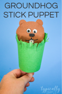 Grab a few basic supplies to make this cute stick puppet for Groundhog's Day! The kids will have so much fun popping the groundhog out of his little burrow - will the groundhog see his shadow on February 2nd? 